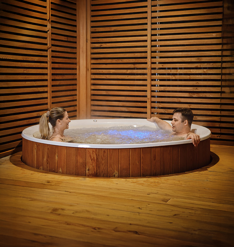 Why Pair a Cold Plunge
with a Sauna?